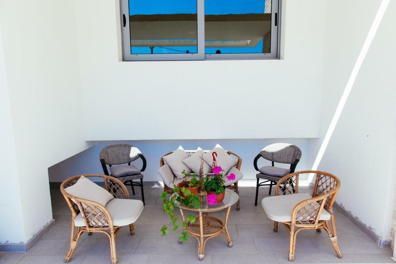 Adriatica Sea & Sun Bed & Breakfast Ulcinj Eksteriør bilde